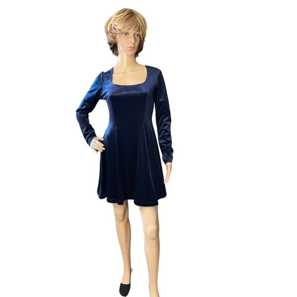 Y2K Jumping Joy Blue Velvet Dress Sz M Long Sleeve - Picture 2 of 8
